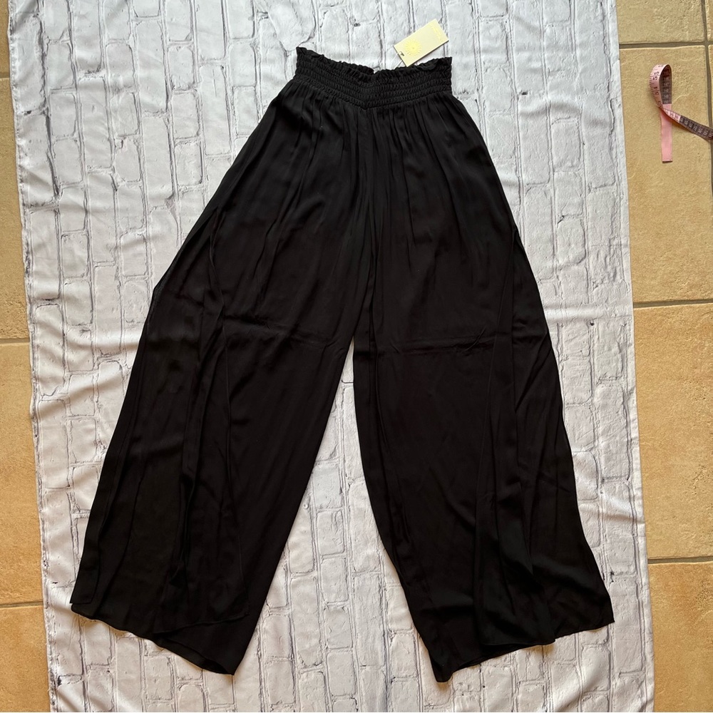 Ramy Brook CoverUp ATHENA PANT Beach Swim Pants Black Small
Brand new w tags